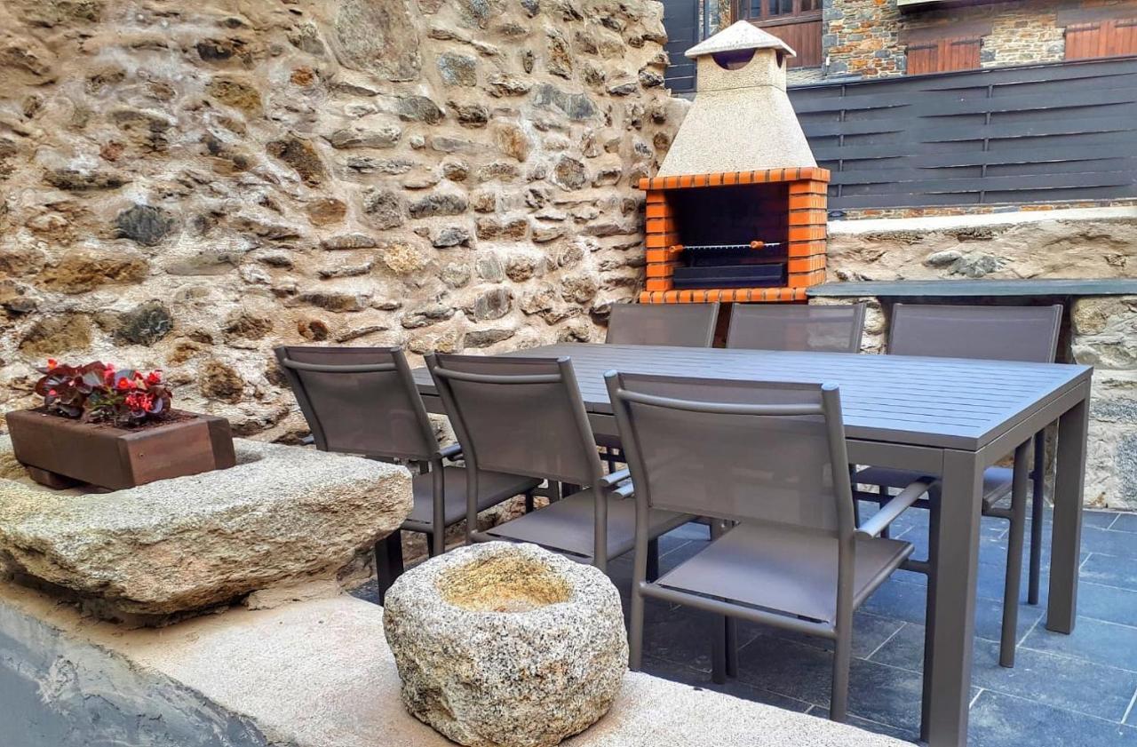 Apartament "El Castell" Casa Rural Cal Rialla ييفيا المظهر الخارجي الصورة